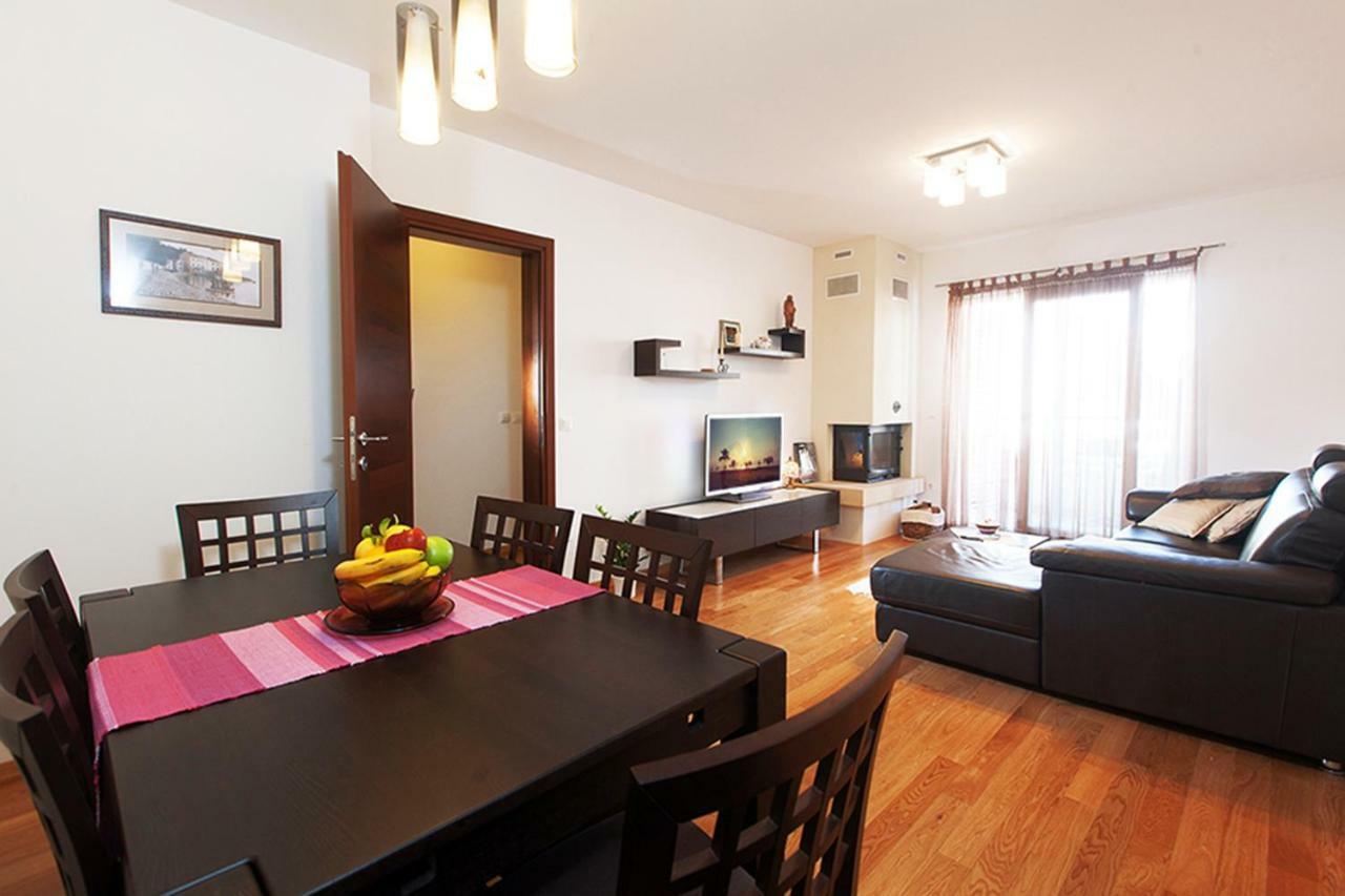 Apartment Makarska Free Beach Parking Esterno foto