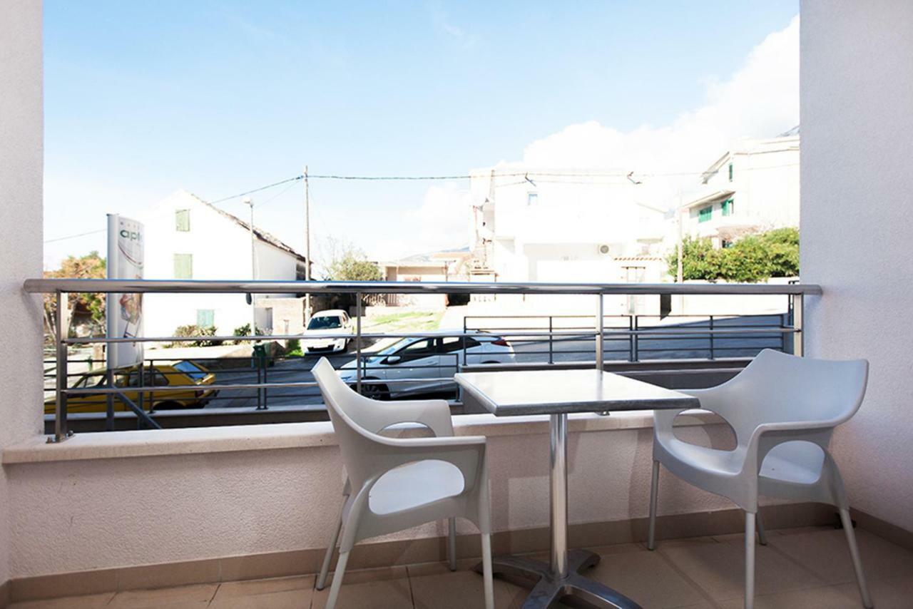 Apartment Makarska Free Beach Parking Esterno foto